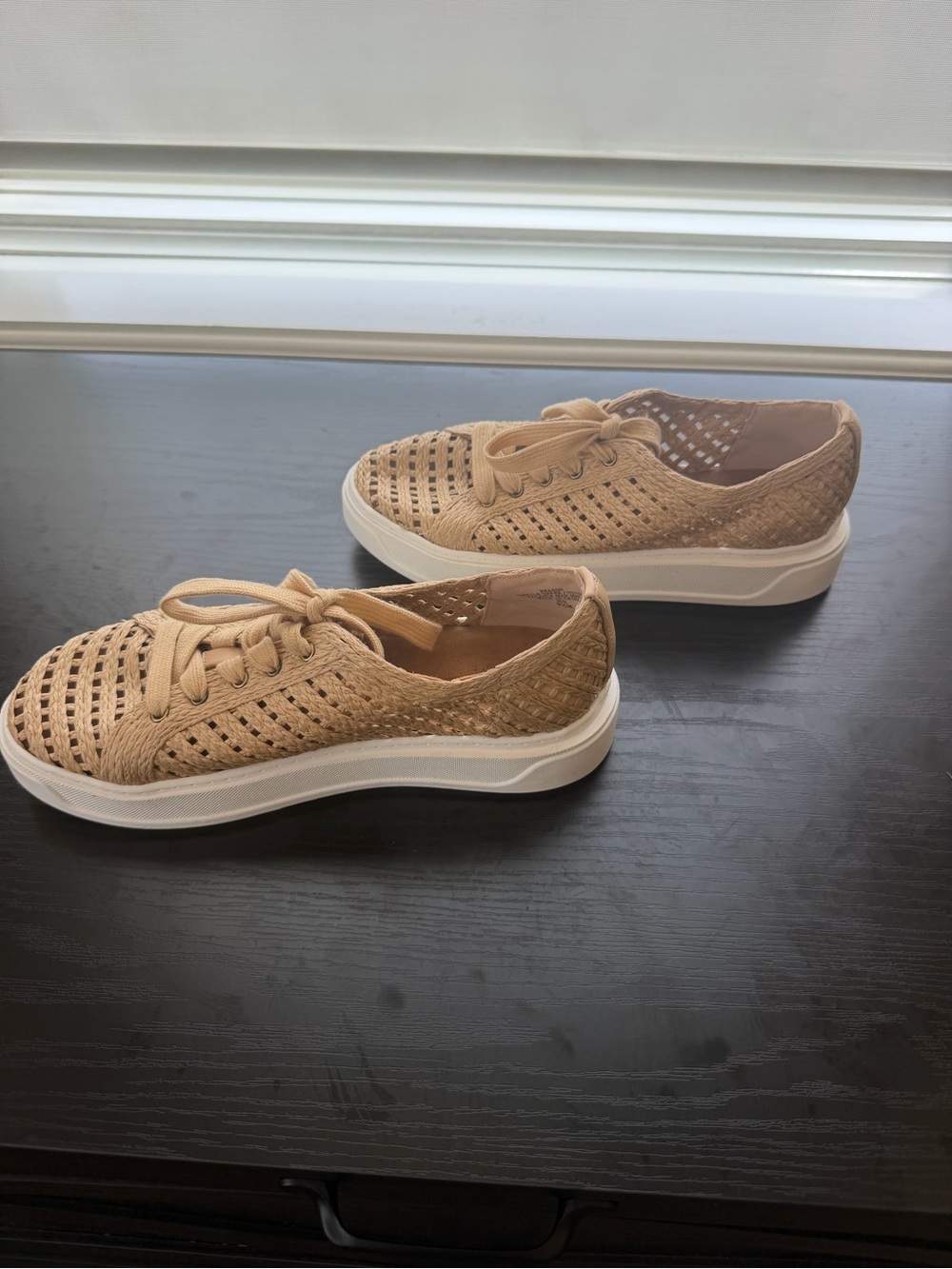 Charles David Women’s Size 8.5M Reason Raffia Platform Sneakers - Picture 6 of 7